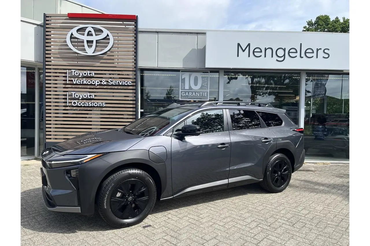 Toyota bZ4X Dynamic 75 kWh 2026, foto 1