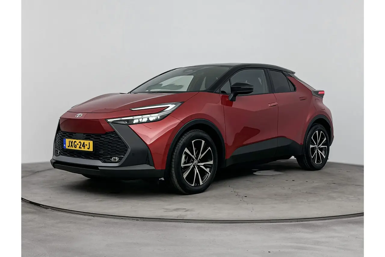 Toyota C-HR 2.0 Plug-In Hybrid 220 First Edition 2025, foto 1