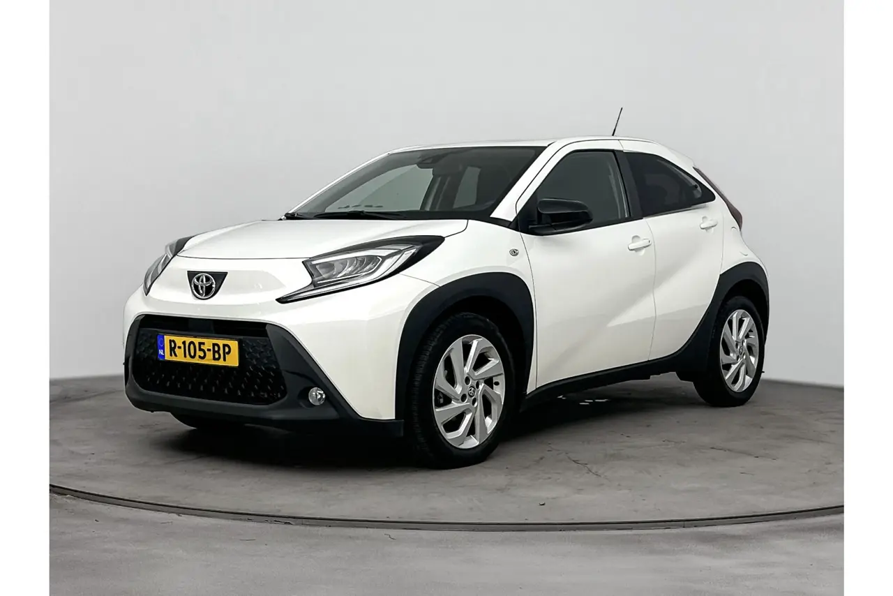 Toyota Aygo X 1.0 VVT-i Mt First 2022, foto 1
