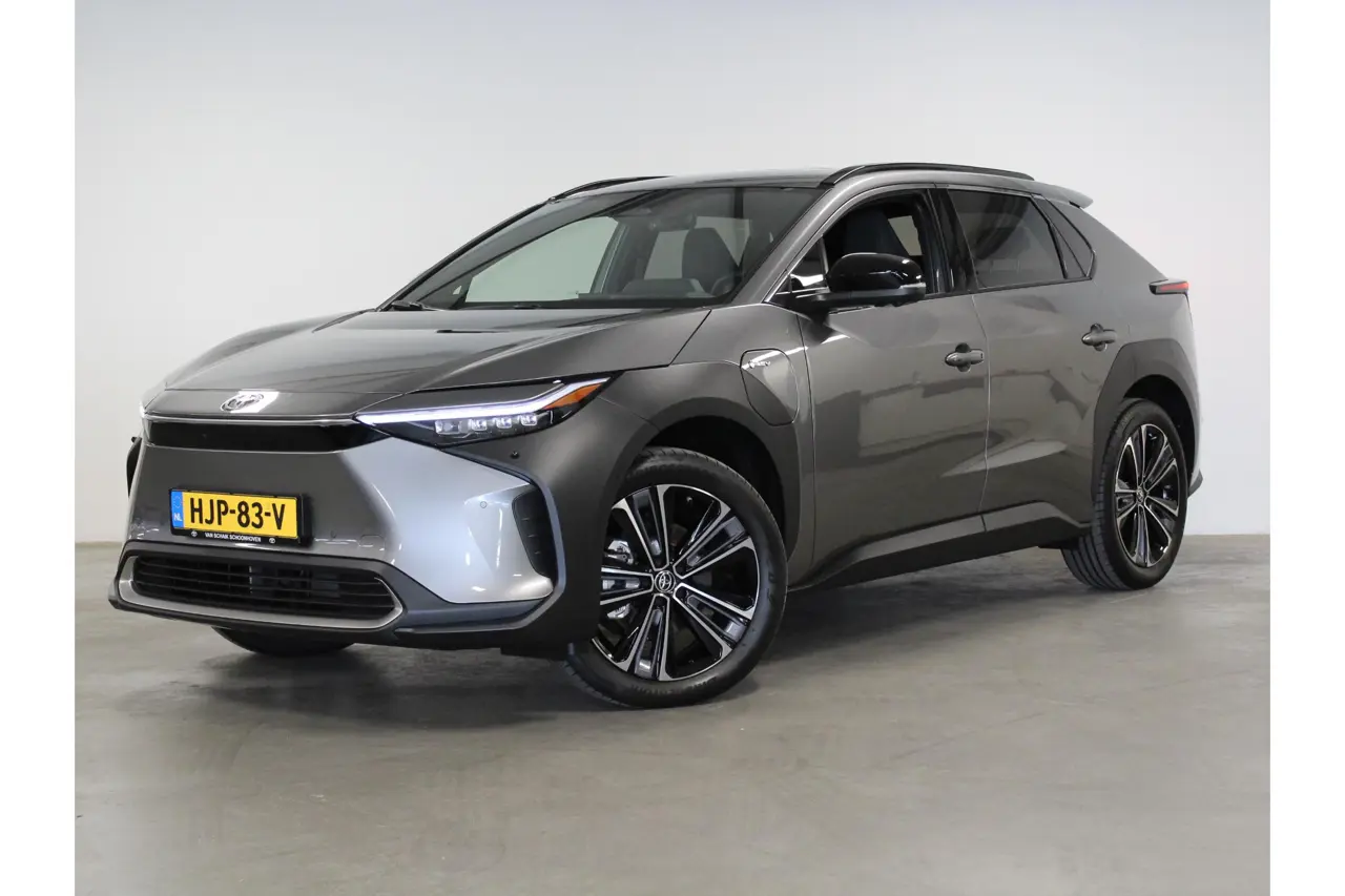 Toyota bZ4X 2Wd 71,4Kwh Premium 2025, foto 1