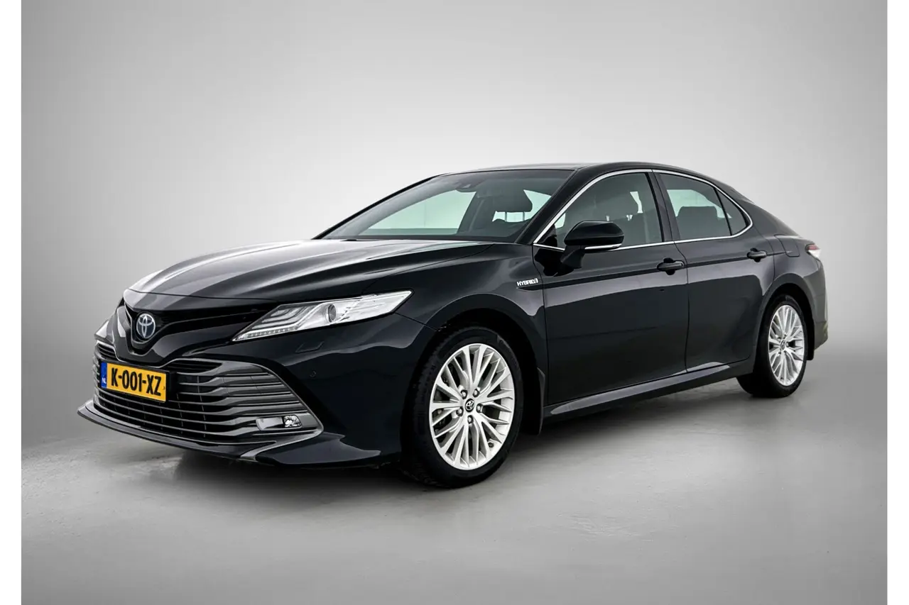 Toyota Camry 2.5 Hybrid Premium 2021, foto 1