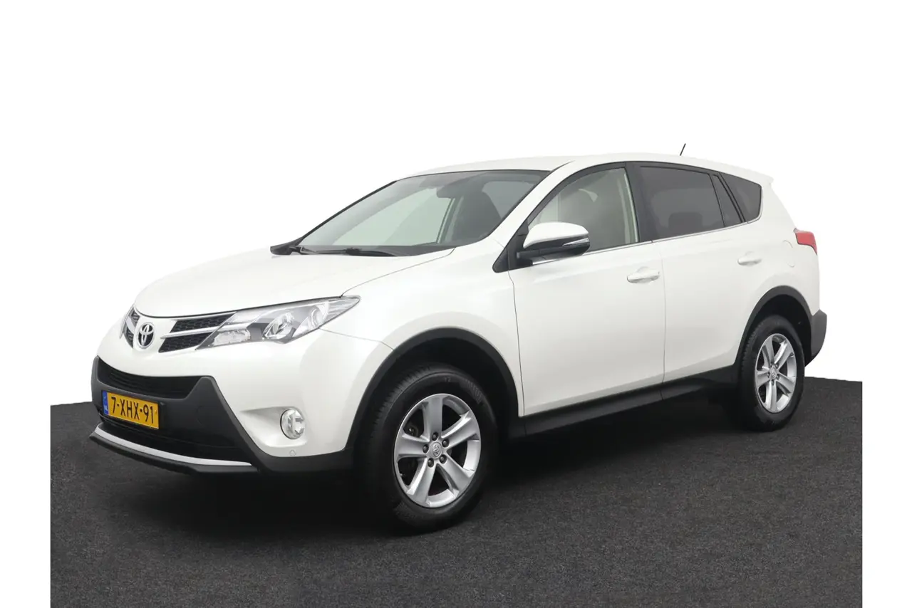 Toyota RAV4 2.0 Dynamic 4WD 2014, foto 1