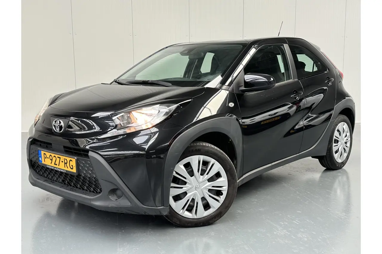 Toyota Aygo X 1.0 VVT-i S-CVT Play 2022, foto 1
