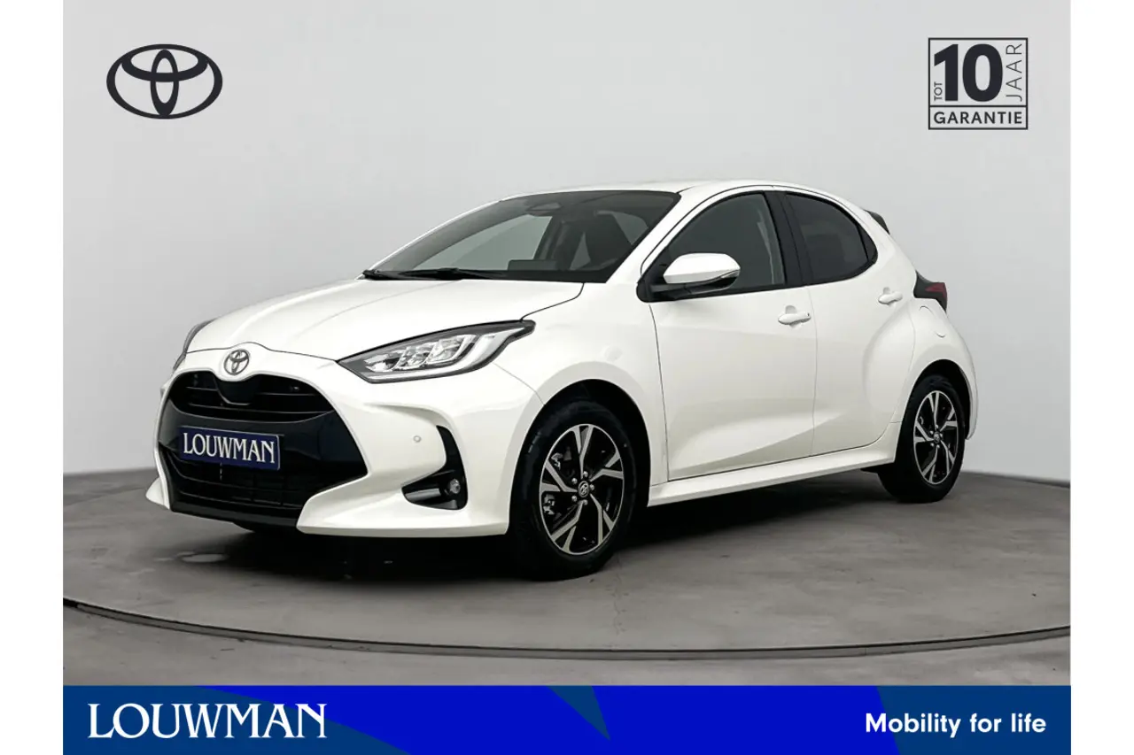 Toyota Yaris 1.5 Hybrid 115 Dynamic Comfort Pack 2026, foto 1