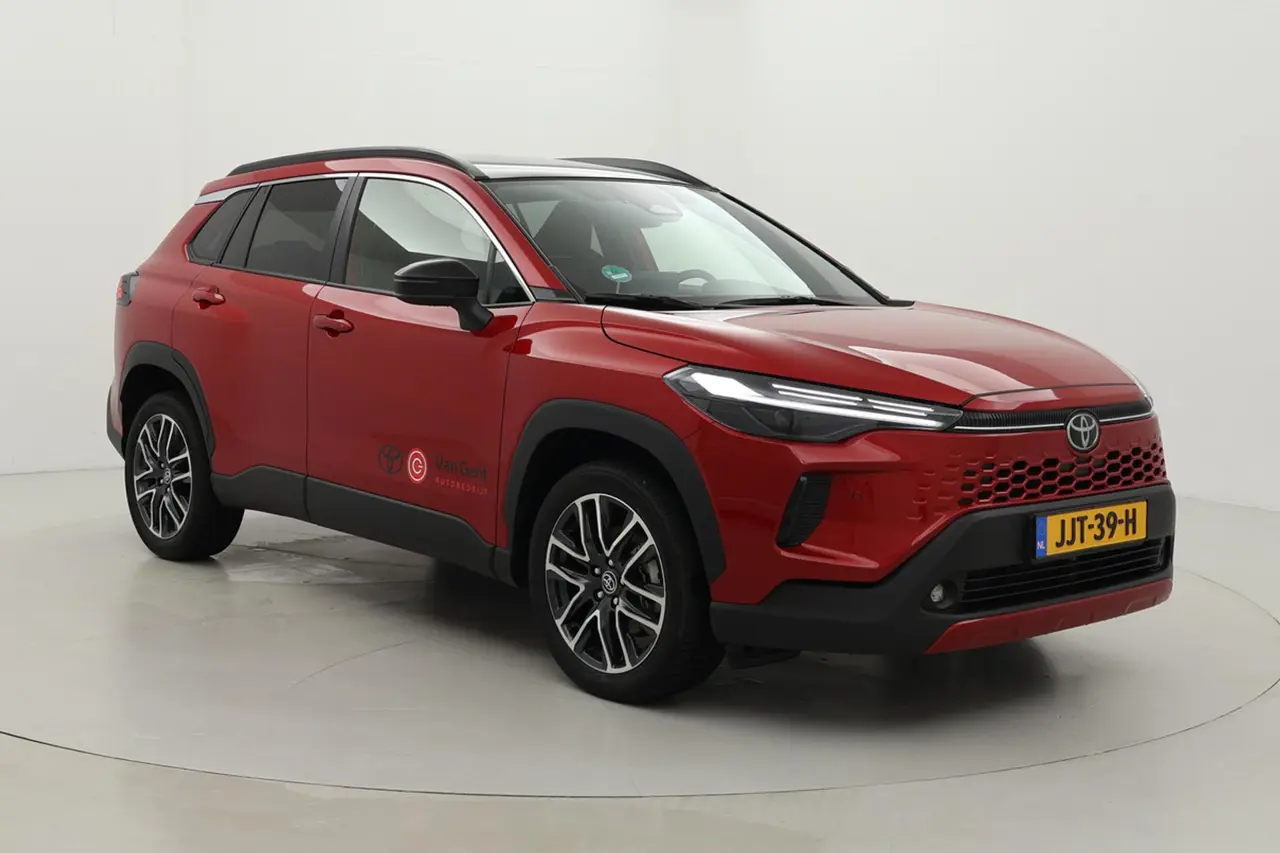 Toyota Corolla Cross Hybrid 140 Dynamic 2026, foto 1