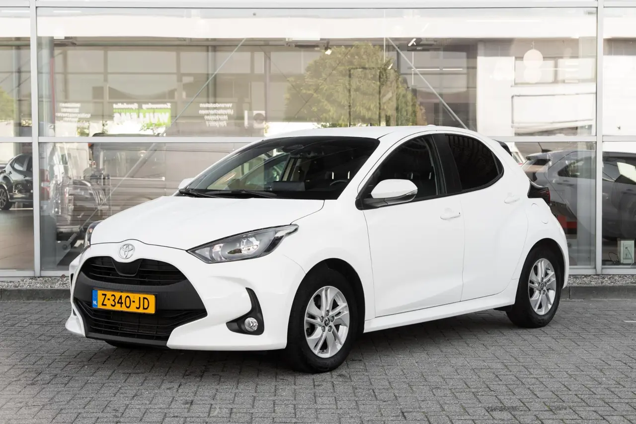Toyota Yaris 1.5 Hybrid 115 Active 2024, foto 1