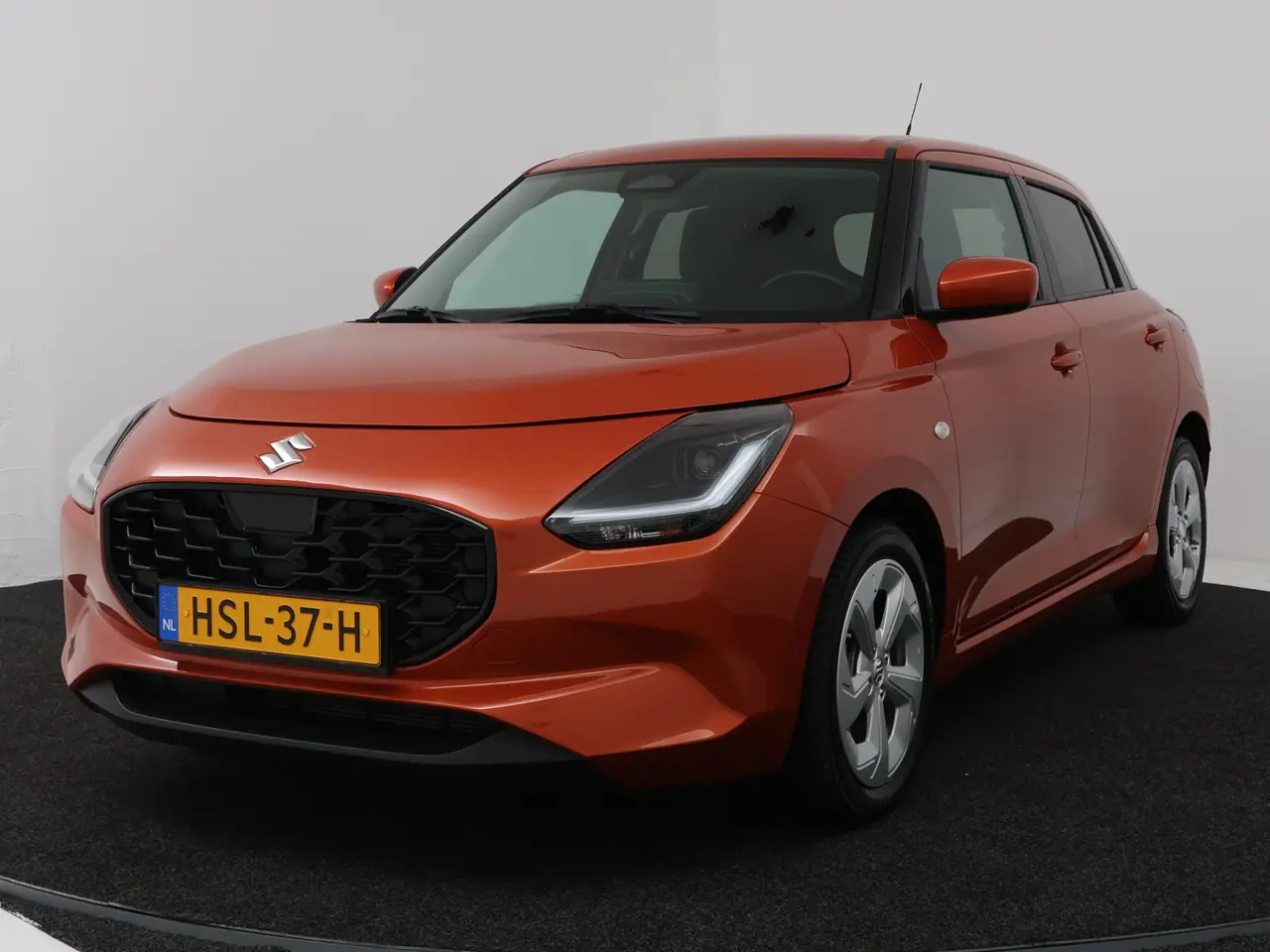 Suzuki Swift 1.2 Select Smart Hybrid 2025, foto 1
