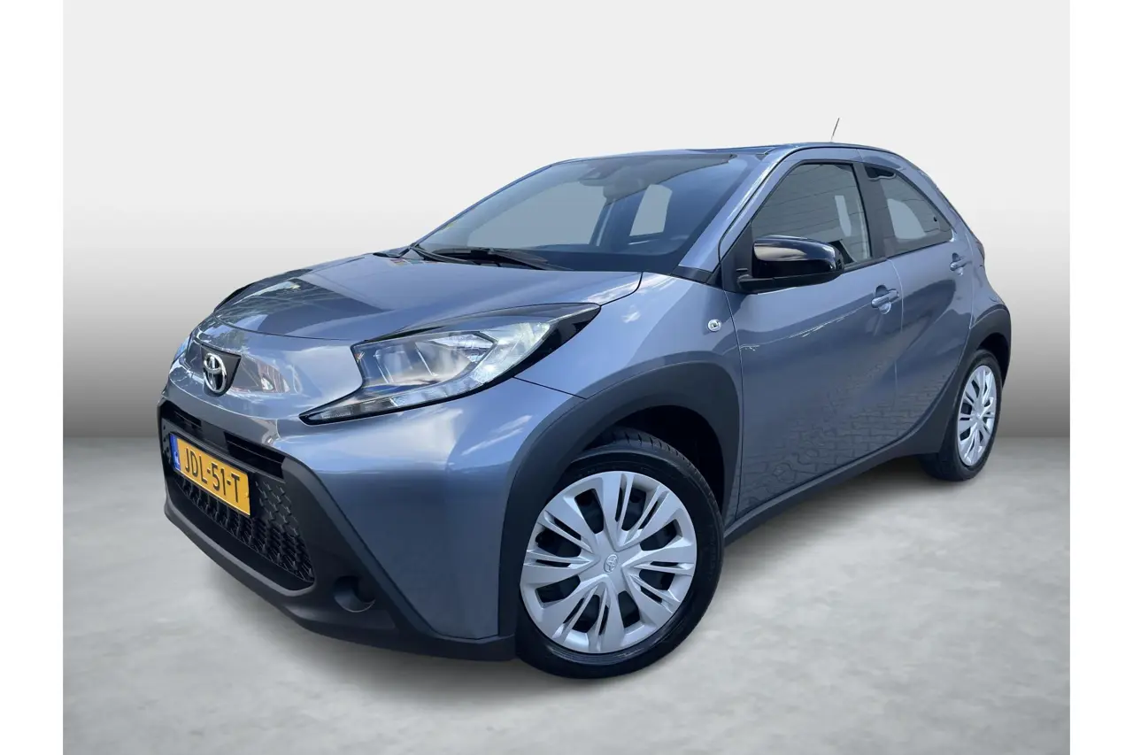 Toyota Aygo X 1.0 VVT-i Mt Play 2025, foto 1