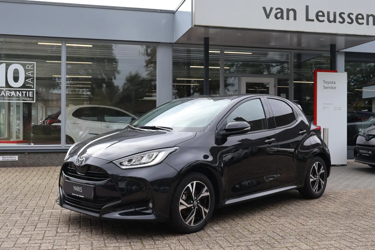Toyota Yaris 1.5 Hybrid Style 2025, foto 1