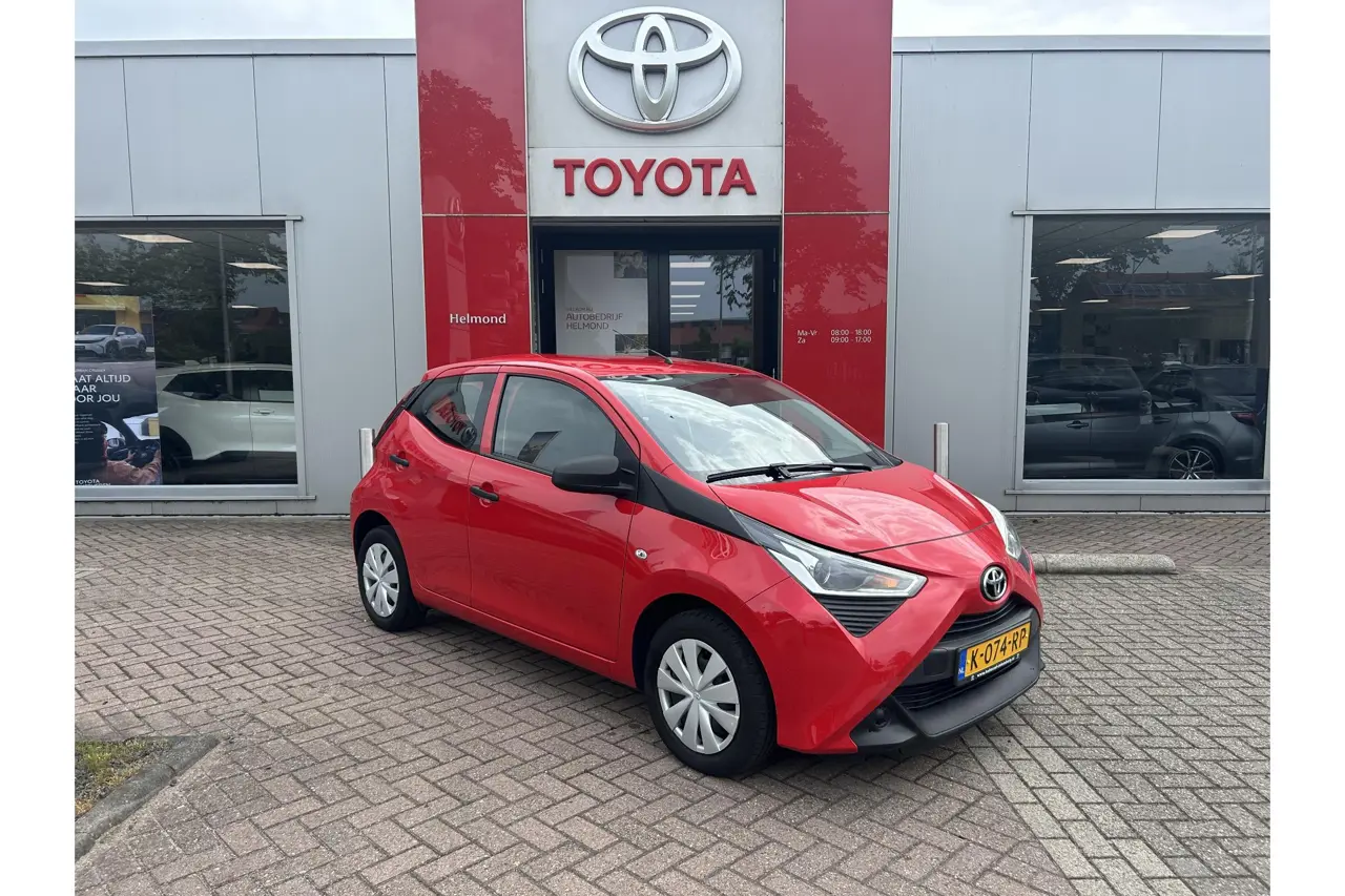 Toyota Aygo 1.0 VVT-i X-Fun 2021, foto 1