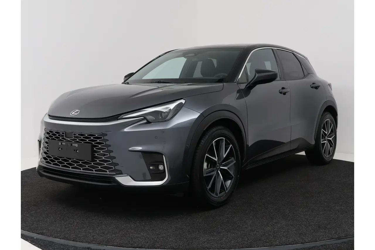 Lexus LBX Cool 2Wd 2026, foto 1
