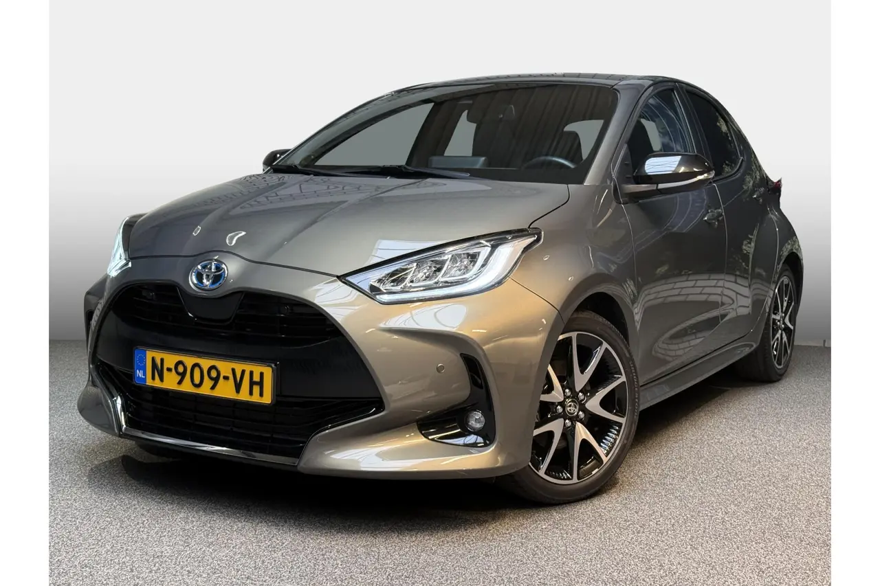 Toyota Yaris 1.5 Hybrid Executive Pp 2022, foto 1