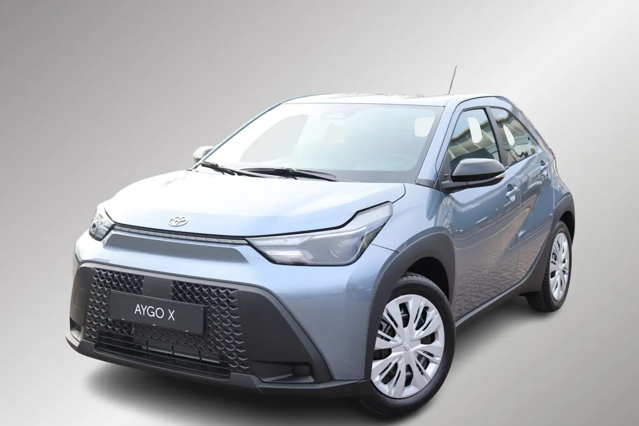 Toyota Aygo X Hybrid 115 Play 2026, foto 1