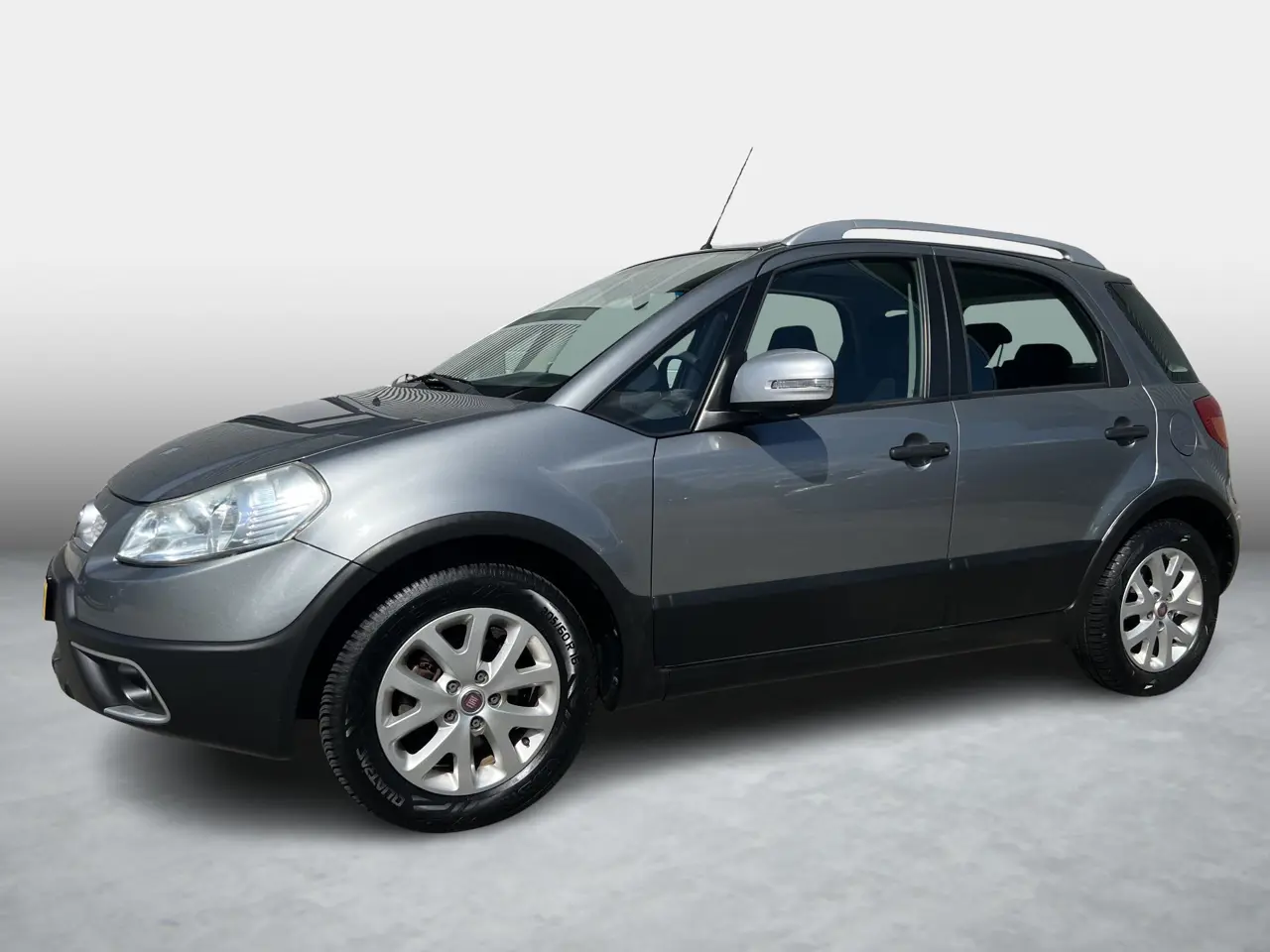 Fiat Sedici 1.6-16V Emotion 2013, foto 1