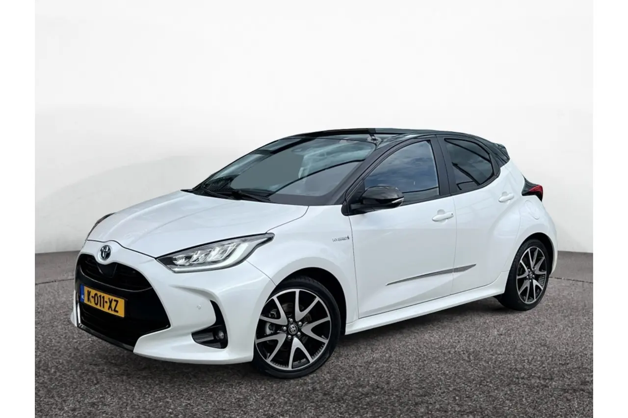Toyota Yaris 1.5 Hyb. Executive 2021, foto 1
