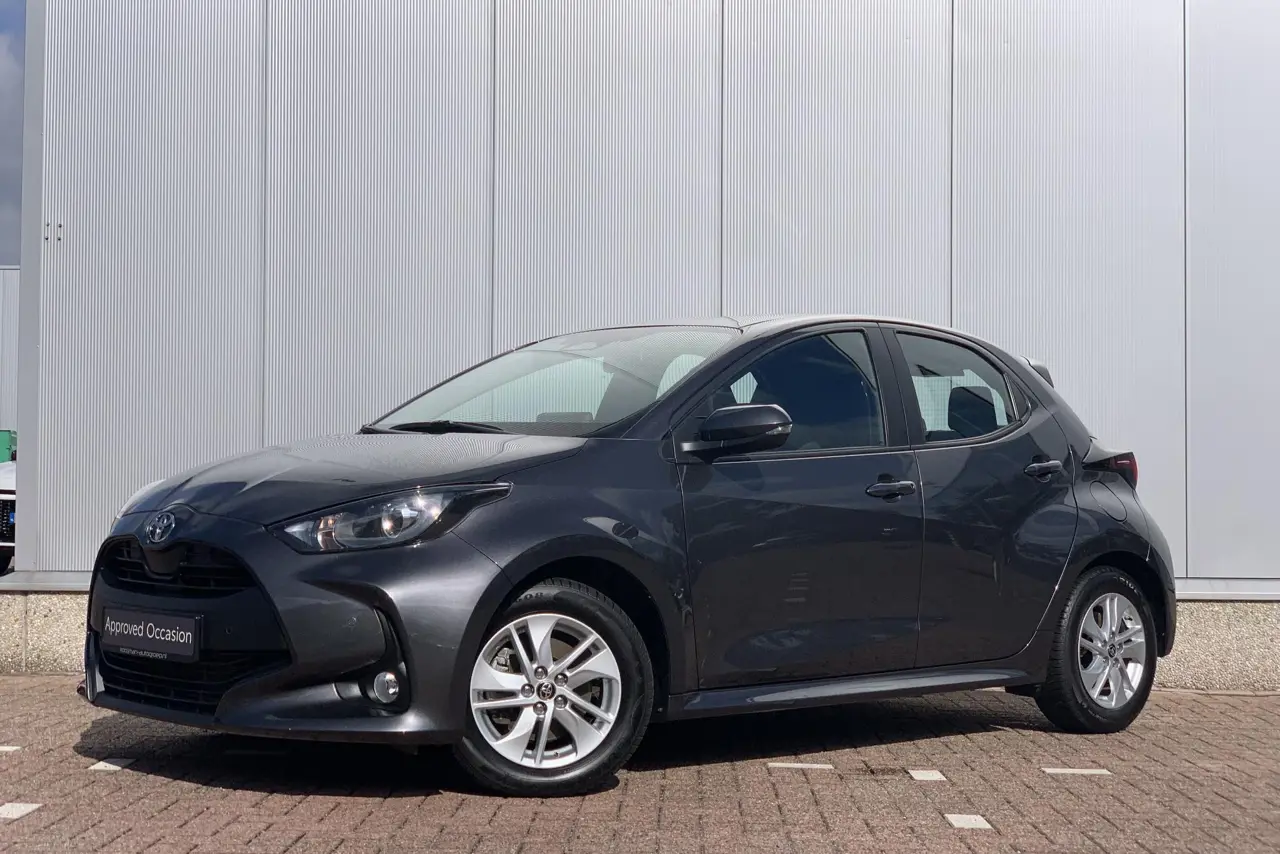 Toyota Yaris 1.5 Hybrid 115 Business Edition 2025, foto 1