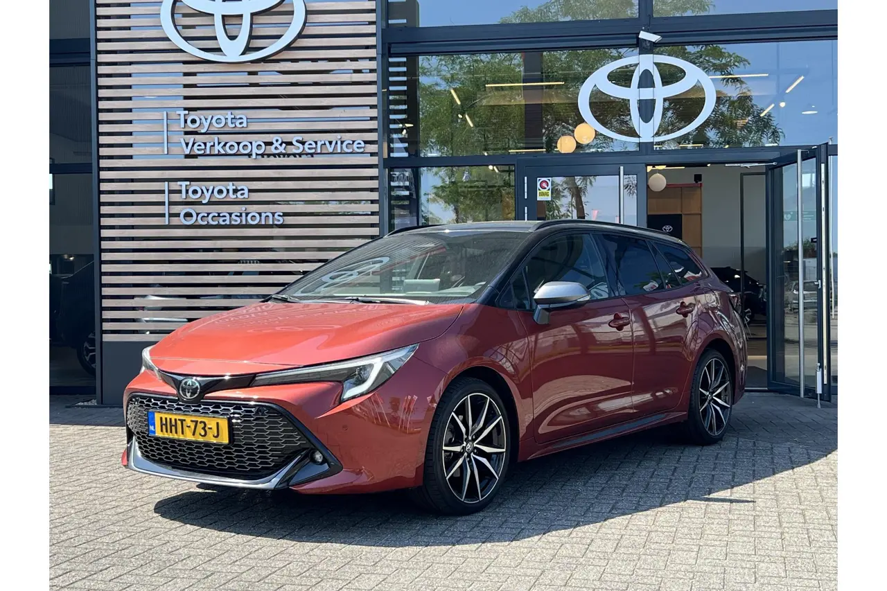 Toyota Corolla Touring Sports Hybrid 140 Gr Sport 2025, foto 1