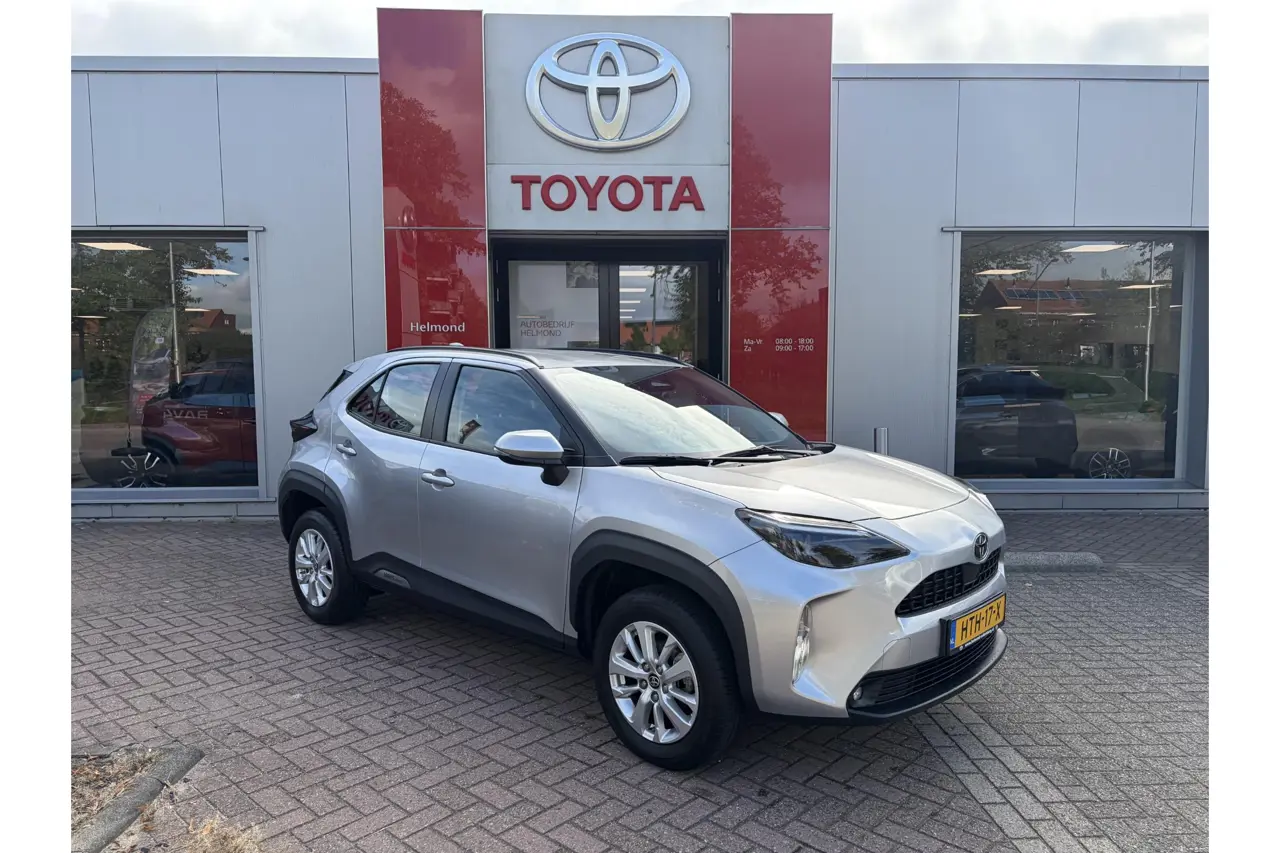 Toyota Yaris Cross 1.5 Hybrid 115 Active 2025, foto 1