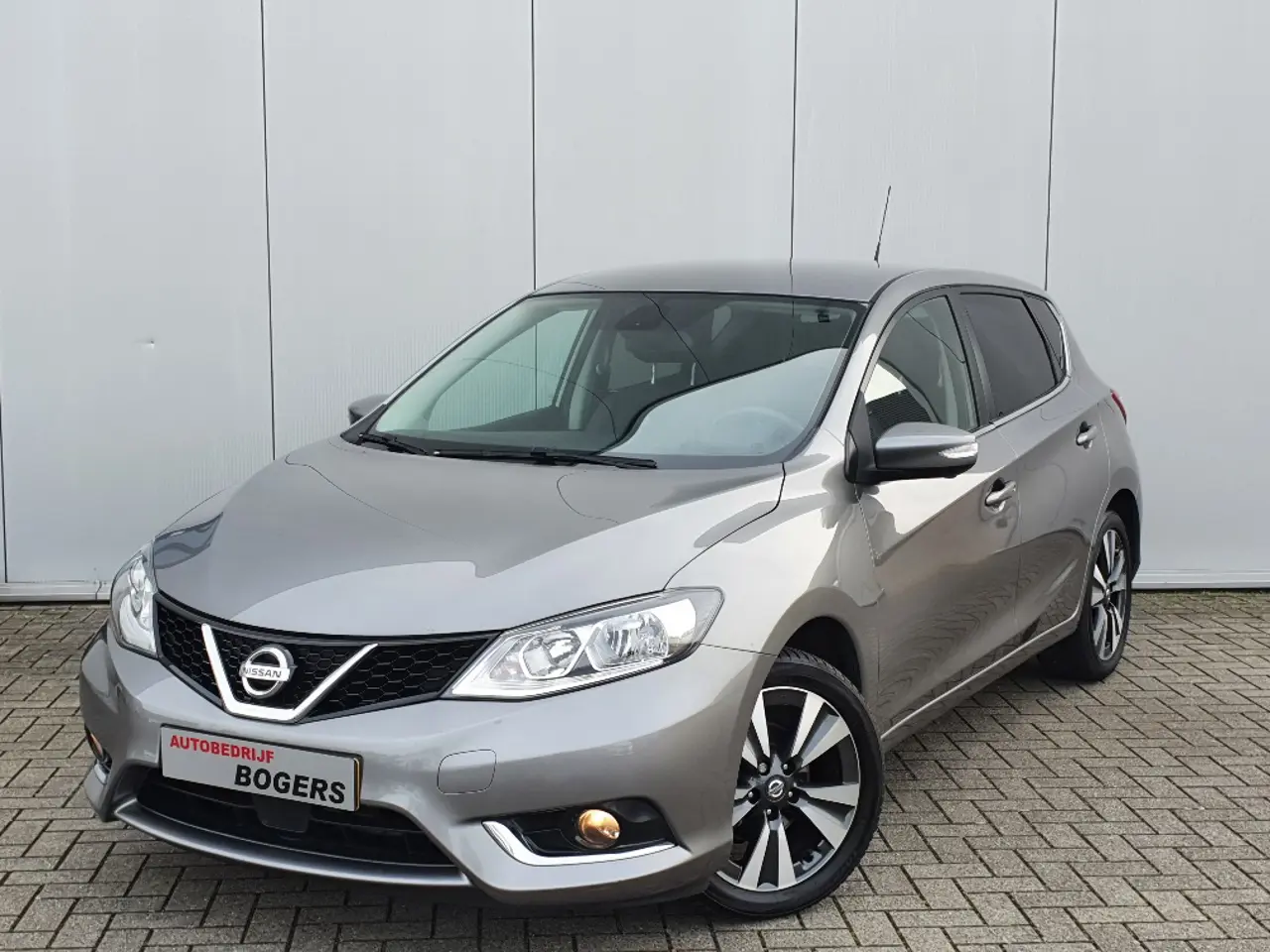 Nissan Pulsar 1.2 Dig-T N-Connecta 2018, foto 1