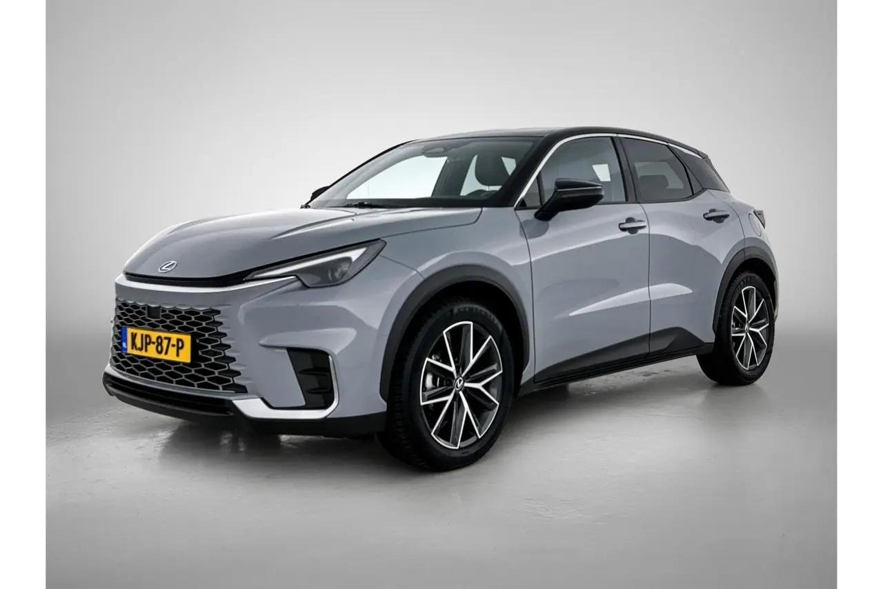 Lexus LBX Cool 2Wd 2025, foto 1