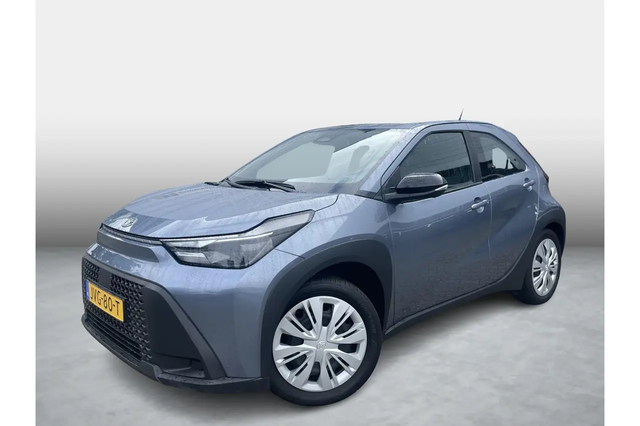 Toyota Aygo X Hybrid 115 Play 2026, foto 1
