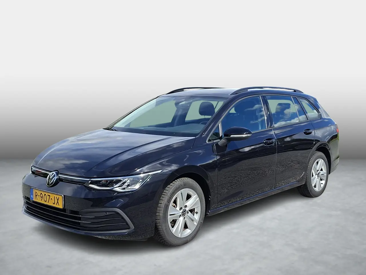 Volkswagen Golf Variant 1.0 TSI Life 2022, foto 1