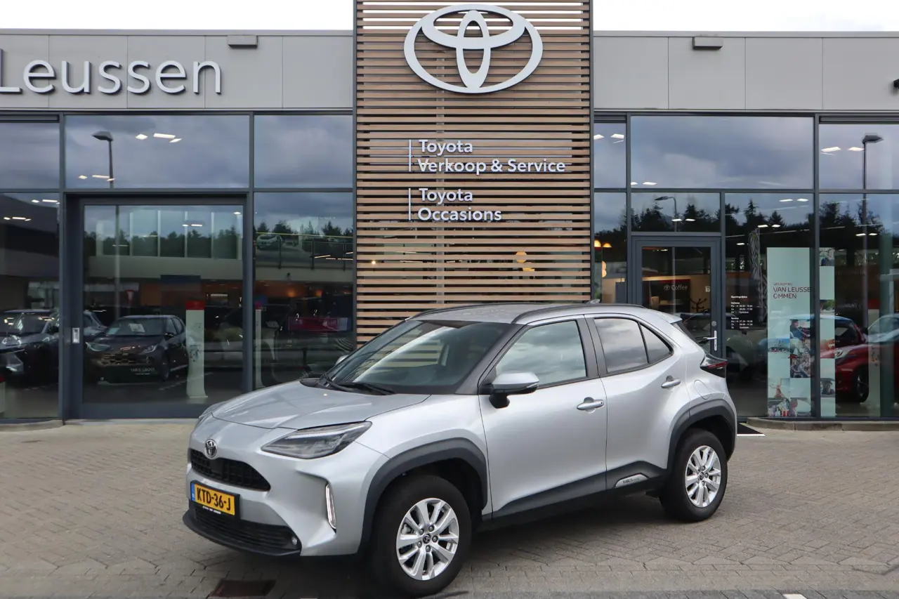 Toyota Yaris Cross 1.5 Hybrid 115 Dynamic 2025, foto 1