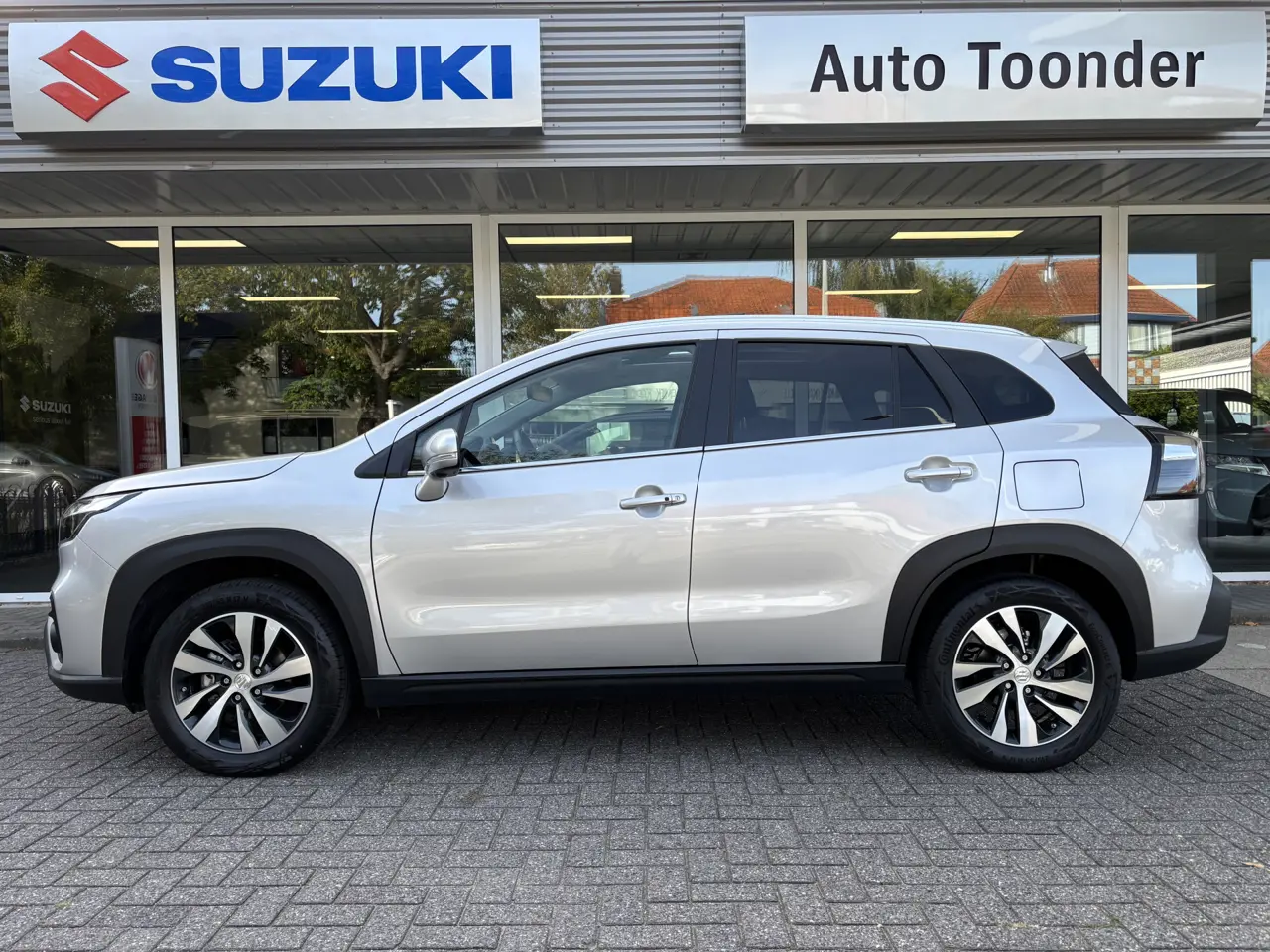 Suzuki S-Cross Style 1.4 Boosterjet Smart Hybrid 2026, photo 1