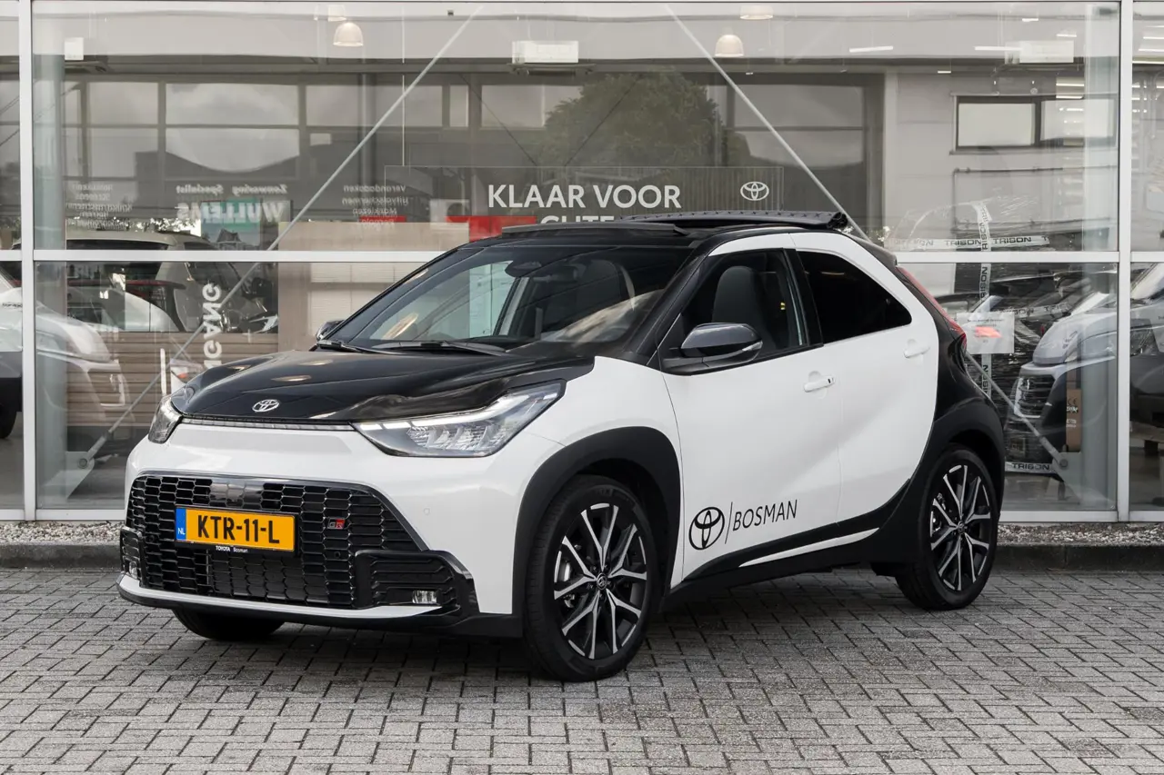 Toyota Aygo X Hybrid 115 Gr Sport 2026, foto 1