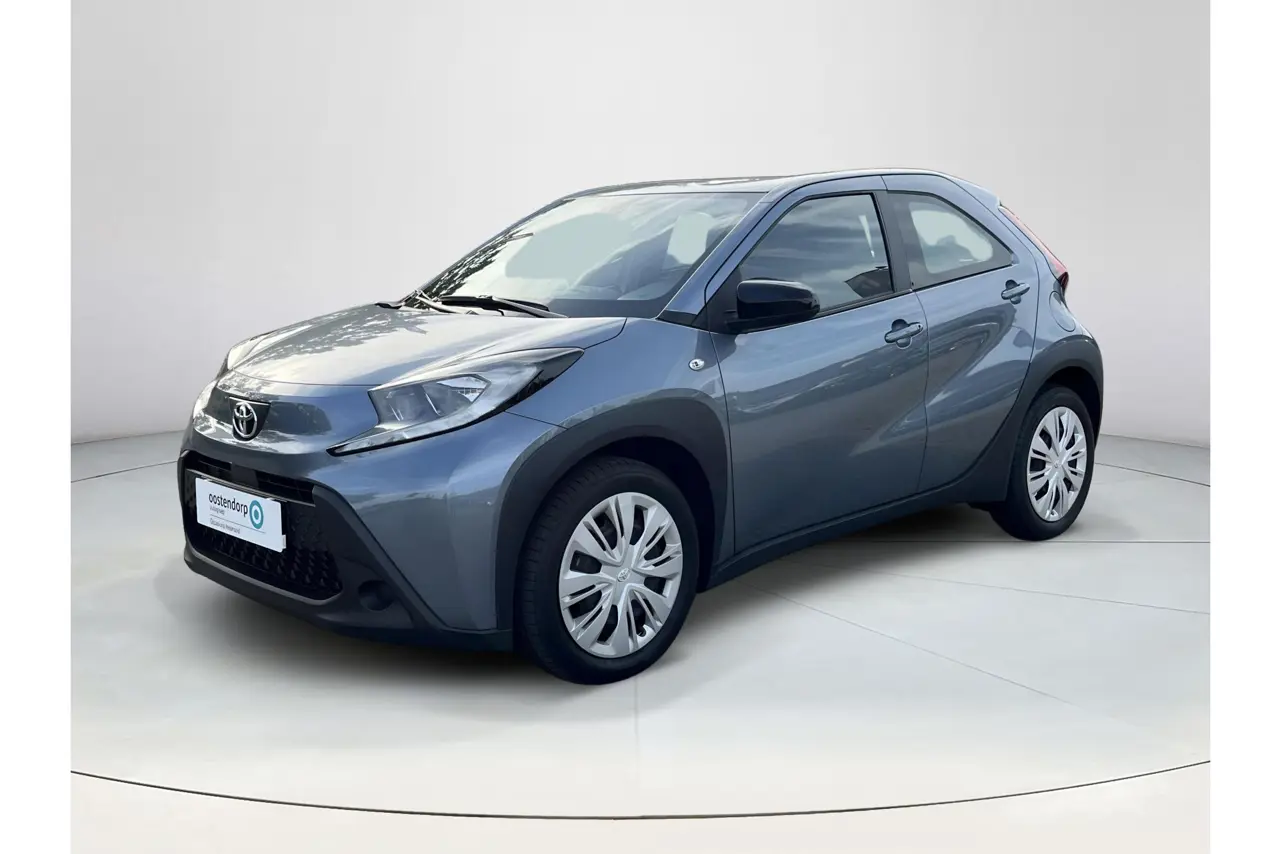 Toyota Aygo X 1.0 VVT-i Mt Play 2025, foto 1