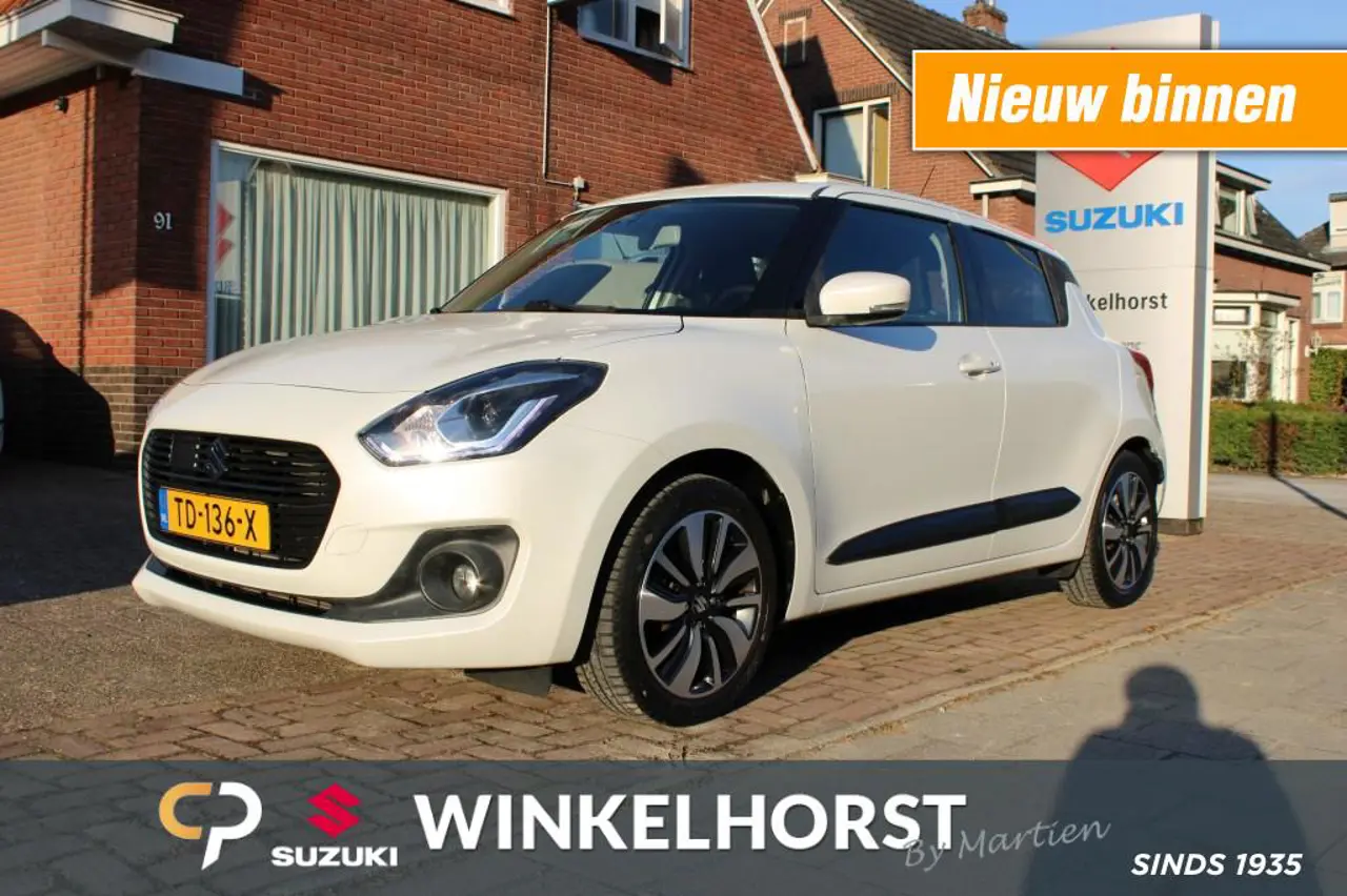 Suzuki Swift 1.2 Stijl Smart Hybr 2018, foto 1