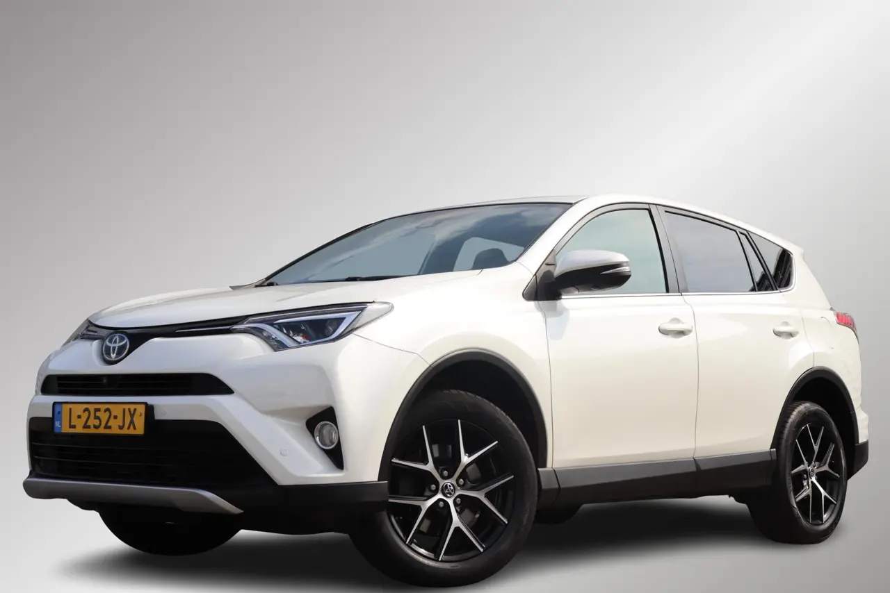 Toyota RAV4 2.5 Hybrid Style, Trekhaak, 2017, foto 1