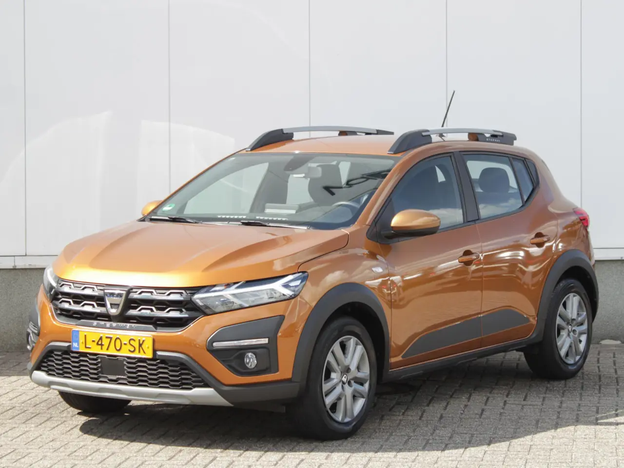 Dacia SANDERO Stepway 1.0 Tce 100 Bi-Fuel Comfort 2021, foto 1