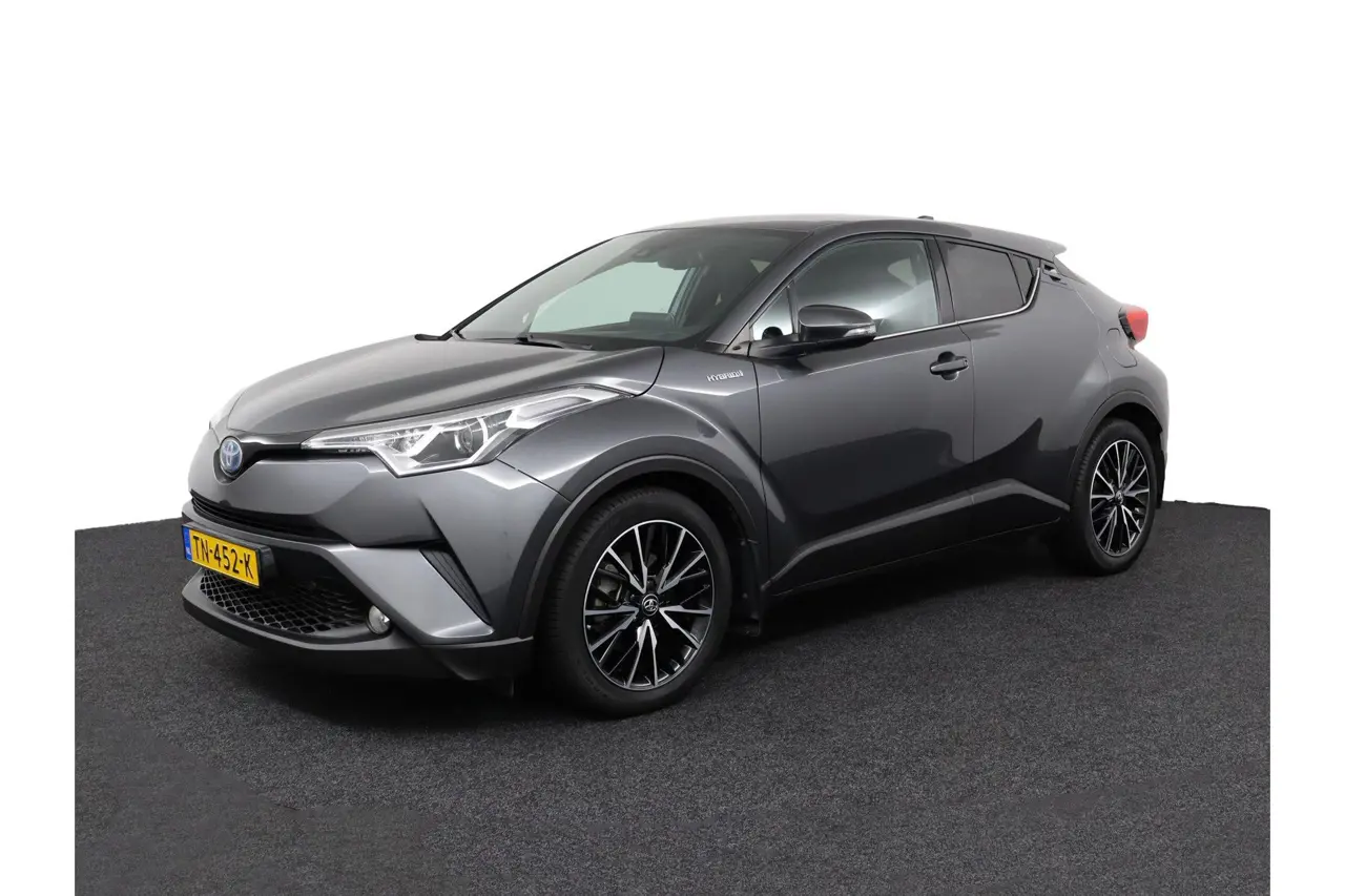 Toyota C-HR 1.8 Hybrid Dynamic 2018, foto 1