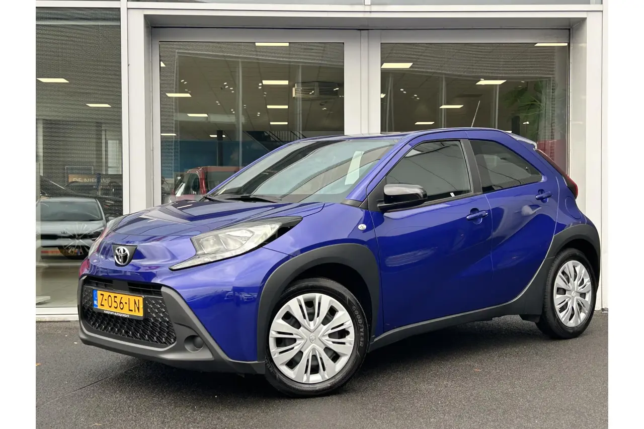 Toyota Aygo X 1.0 VVT-i Mt Play 2024, foto 1