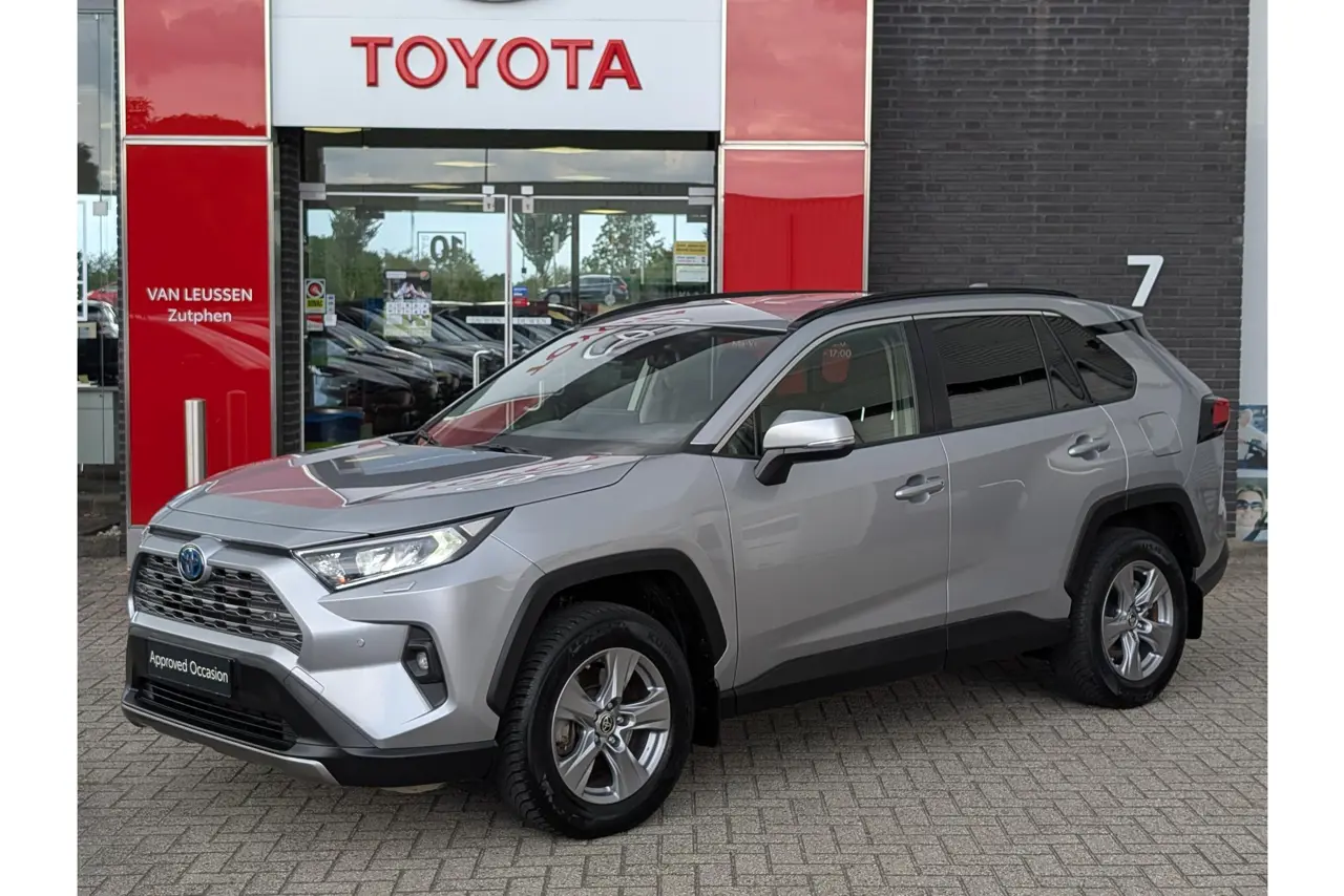 Toyota RAV4 2.5 Hybrid AWD Dynamic 2024, foto 1