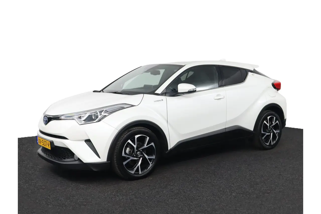 Toyota C-HR 1.8 Hybrid Dynamic 2019, foto 1