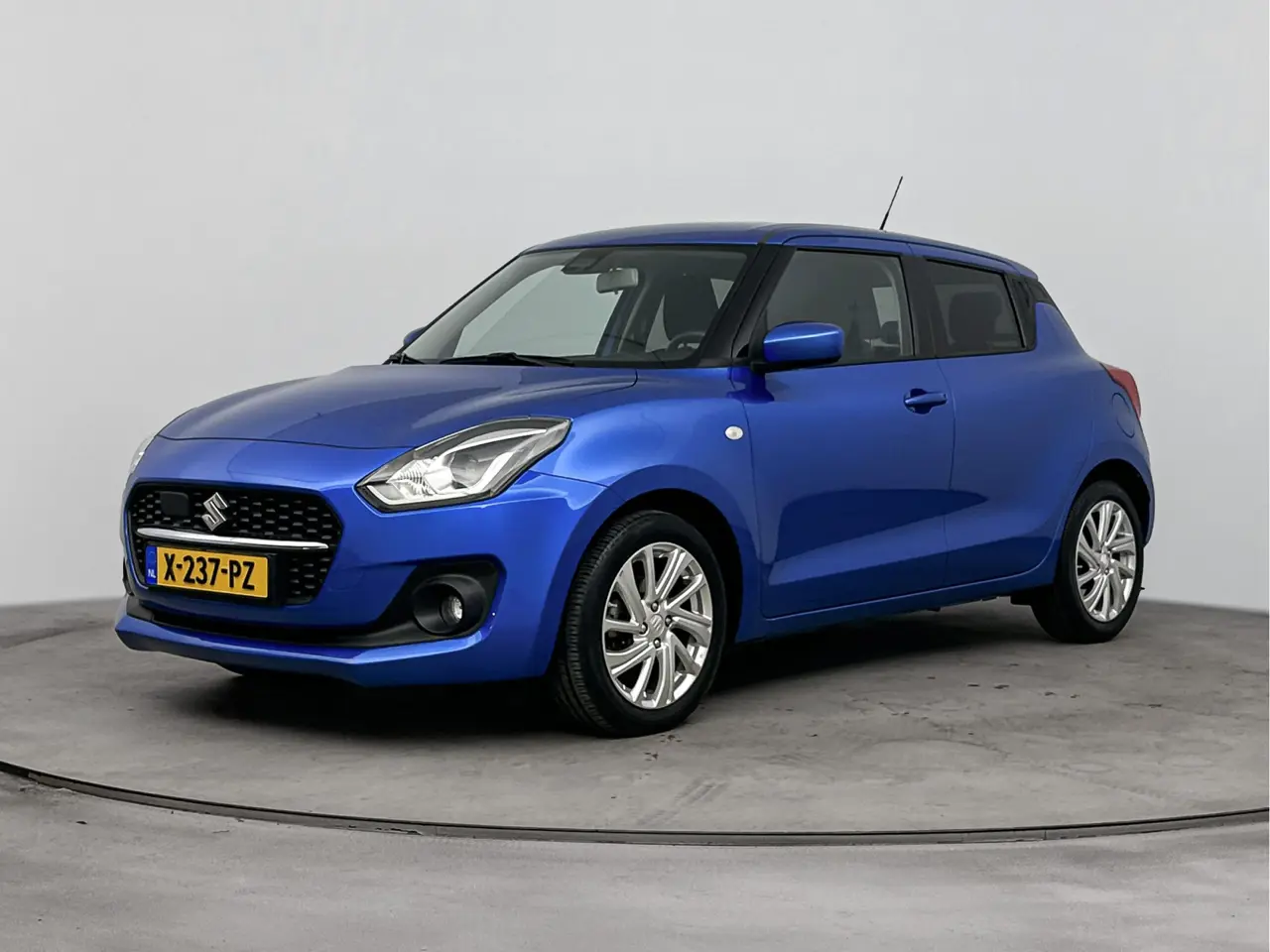 Suzuki Swift 1.2 Select Smart Hybrid 2024, foto 1