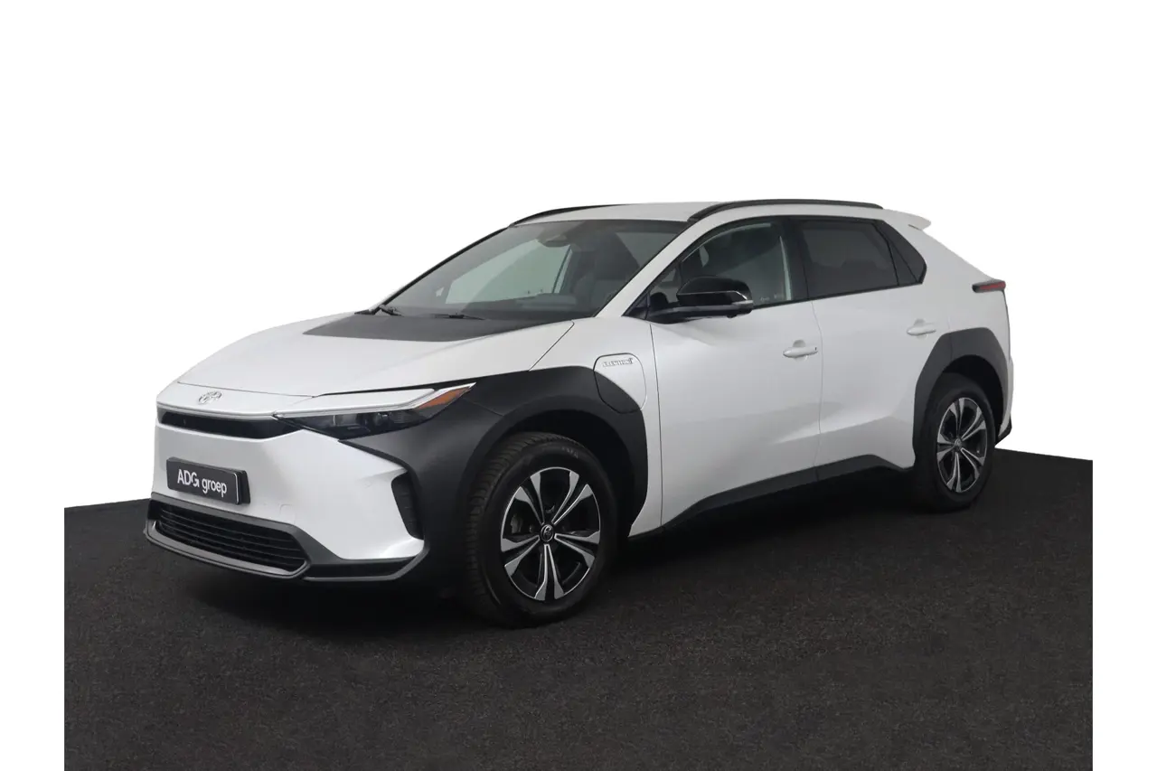 Toyota bZ4X Dynamic 71 kWh 2023, foto 1