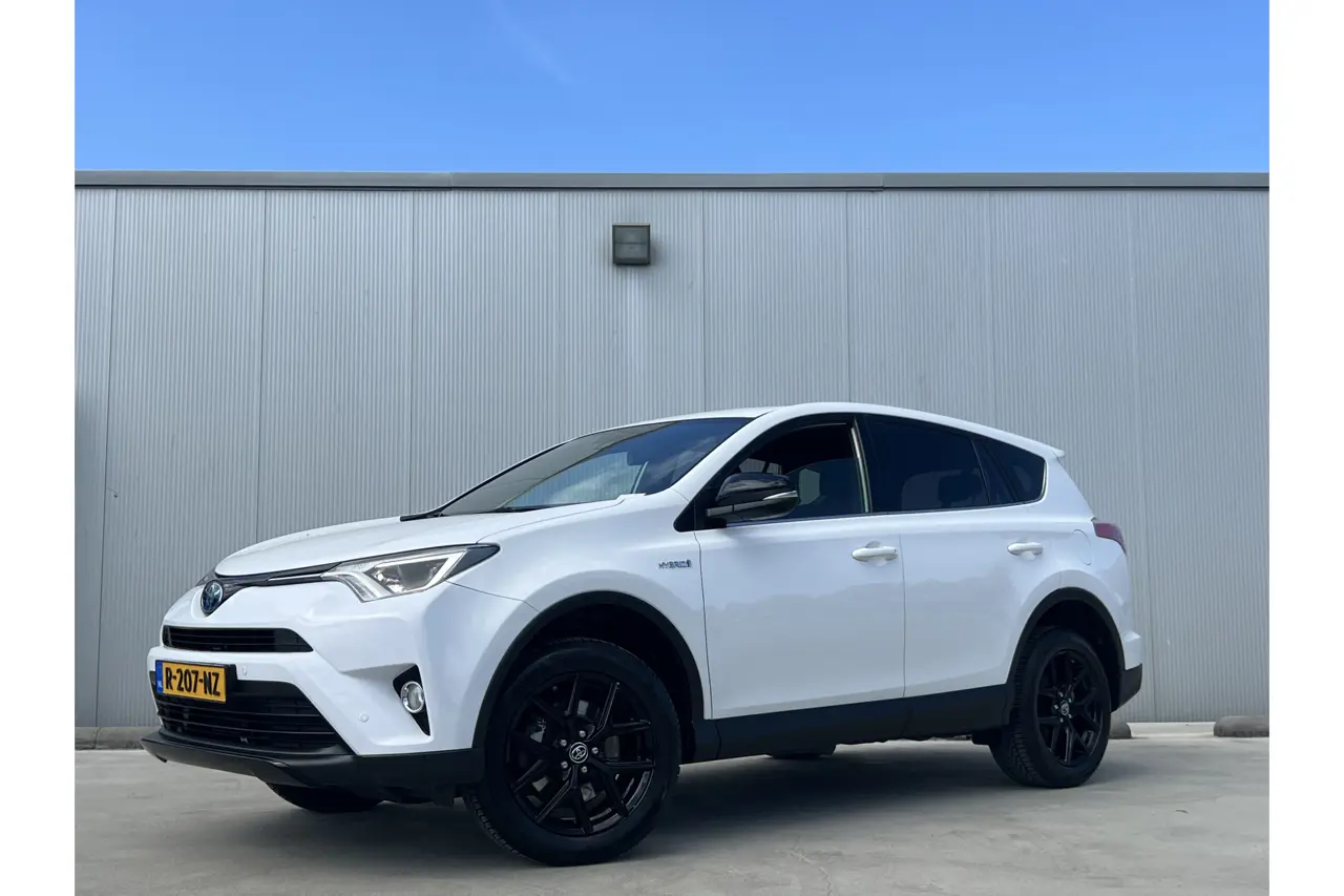 Toyota RAV4 2.5 Hybrid Dynamic Limited Automaat 2018, foto 1