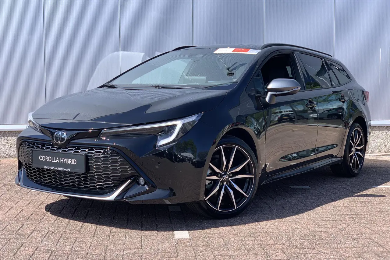 Toyota Corolla Touring Sports Hybrid 140 Gr Sport 2026, photo 1