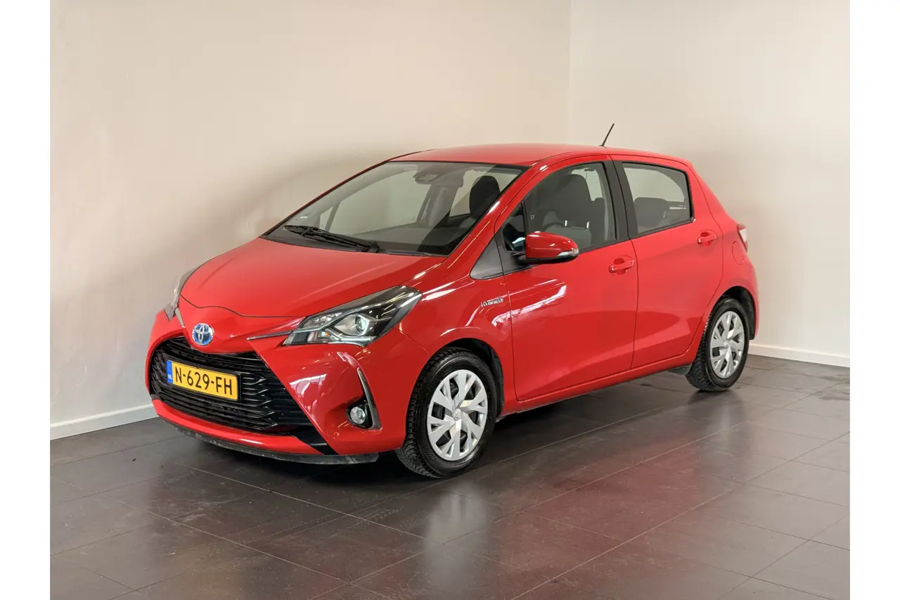 Toyota Yaris 1.5 Hybrid Aspiration 2018, foto 1