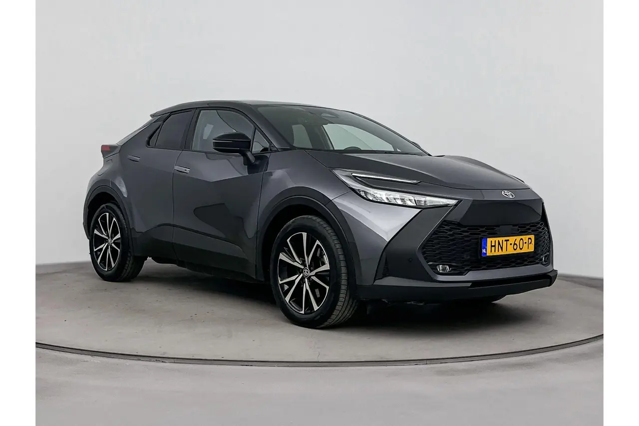 Toyota C-HR 2.0 Plug-In Hybrid 220 Dynamic 2025, foto 1