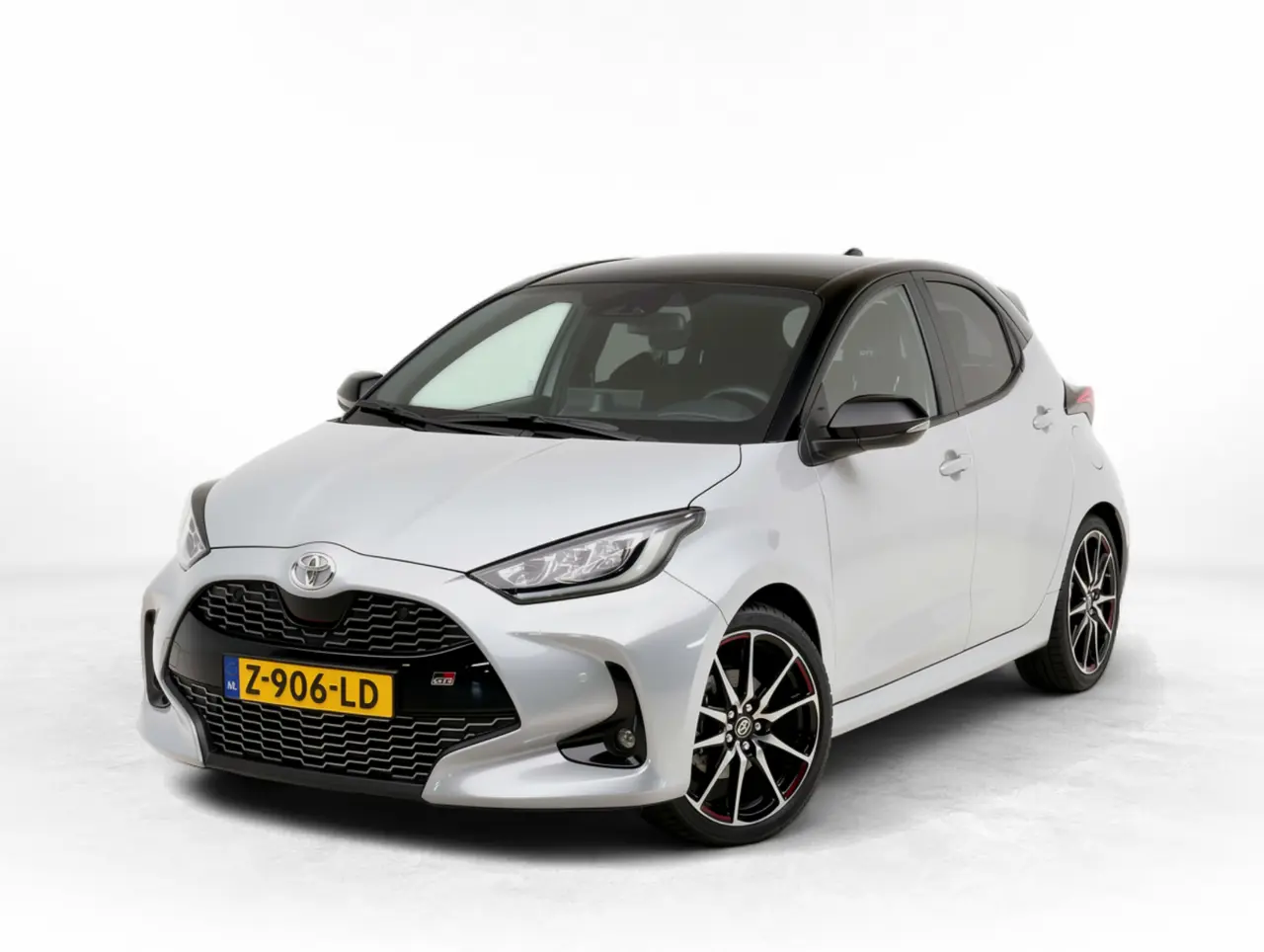 Toyota Yaris 1.5 Hybrid 130 Gr Sport 2024, foto 1