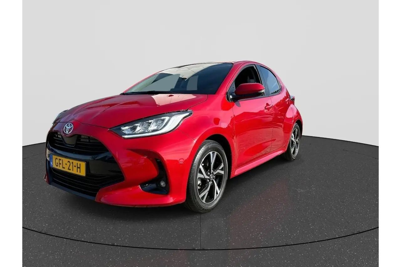 Toyota Yaris 1.5 Hybrid 115 First Edition 2024, foto 1