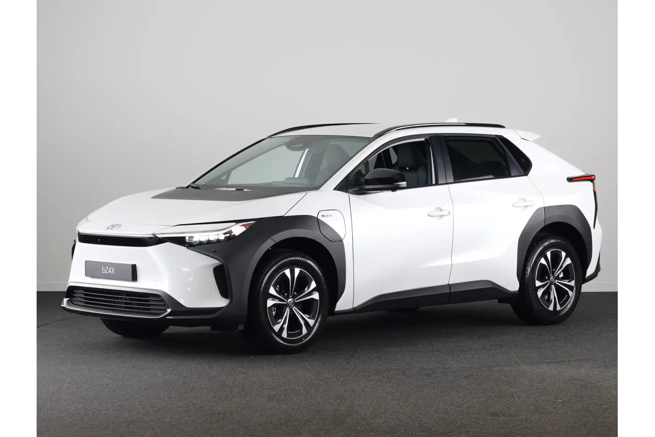 Toyota bZ4X Dynamic 71 kWh 2025, foto 1