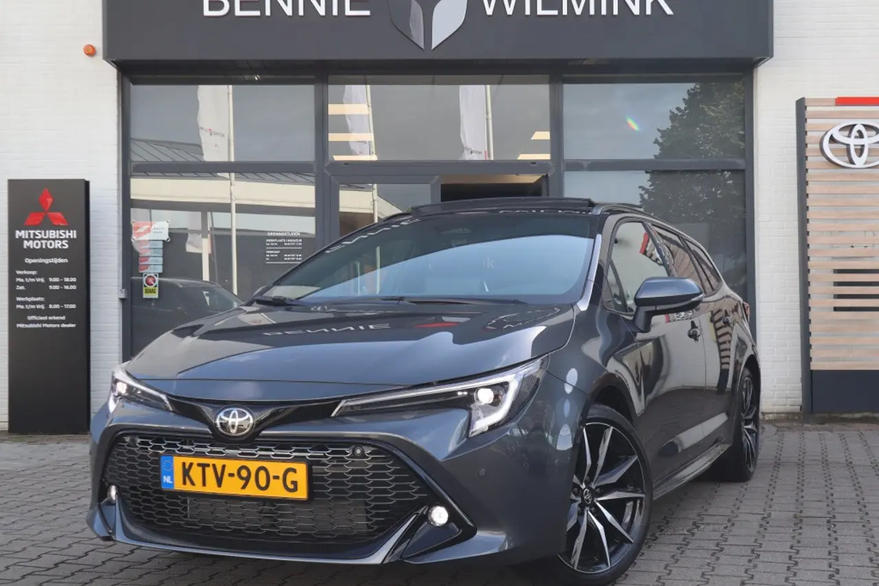 Toyota Corolla Touring Sports Hybrid 140 Gr Sport 2026, foto 1