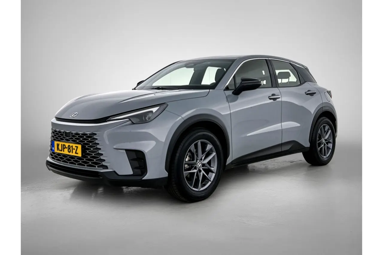 Lexus LBX 2Wd 2025, foto 1