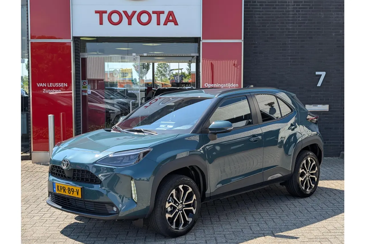 Toyota Yaris Cross 1.5 Hybrid 115 Dynamic Comfort Pack 2026, foto 1