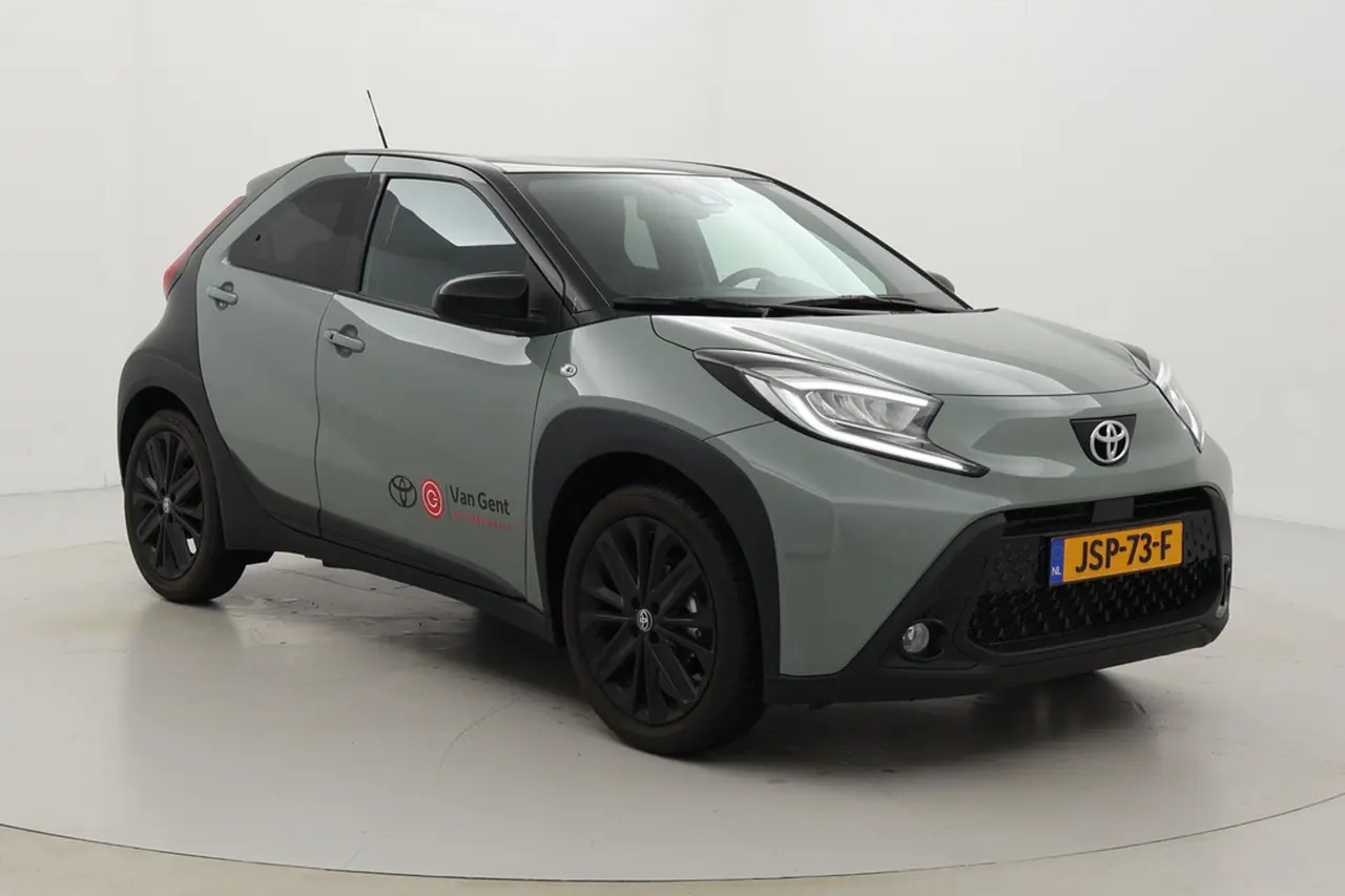 Toyota Aygo X 1.0 VVT-i Mt Premium 2025, foto 1